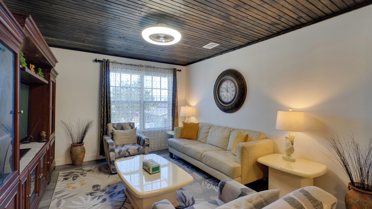 Photo of Livingroom in Punta Gorda