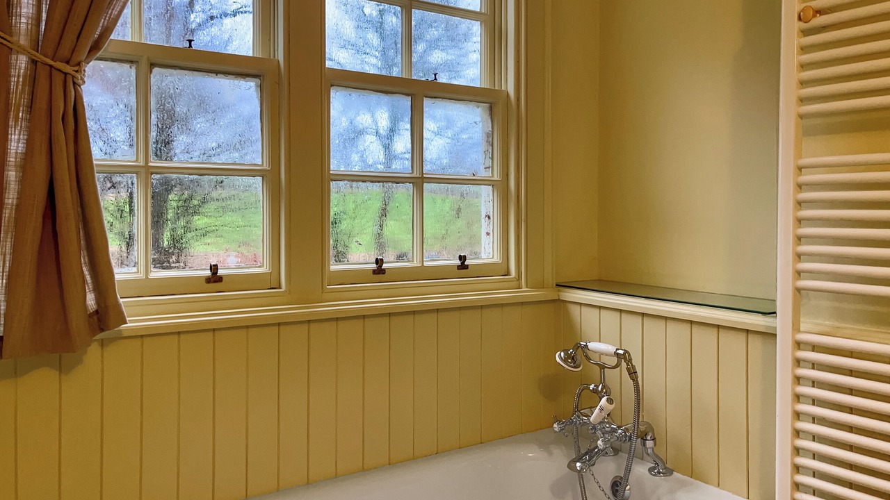 Photo of Bathroom in Cupar