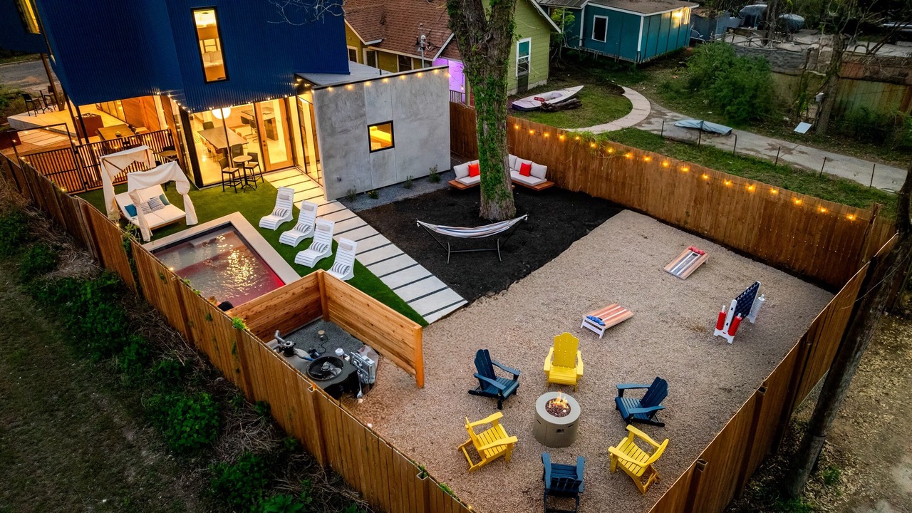 Photo of Patio Balcony in Holly