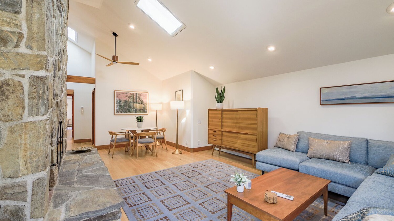 Photo of Livingroom in Camden