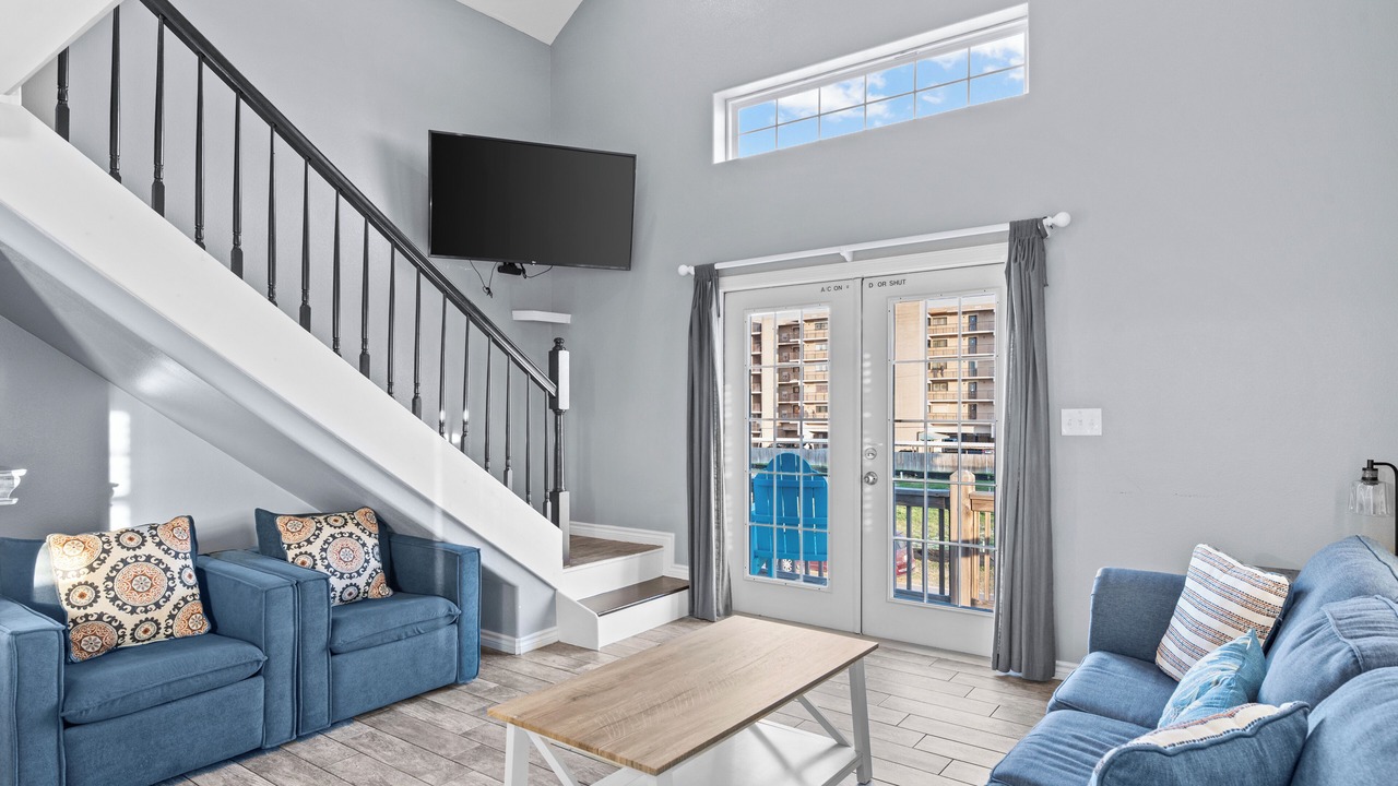 Photo of Livingroom in North Beach