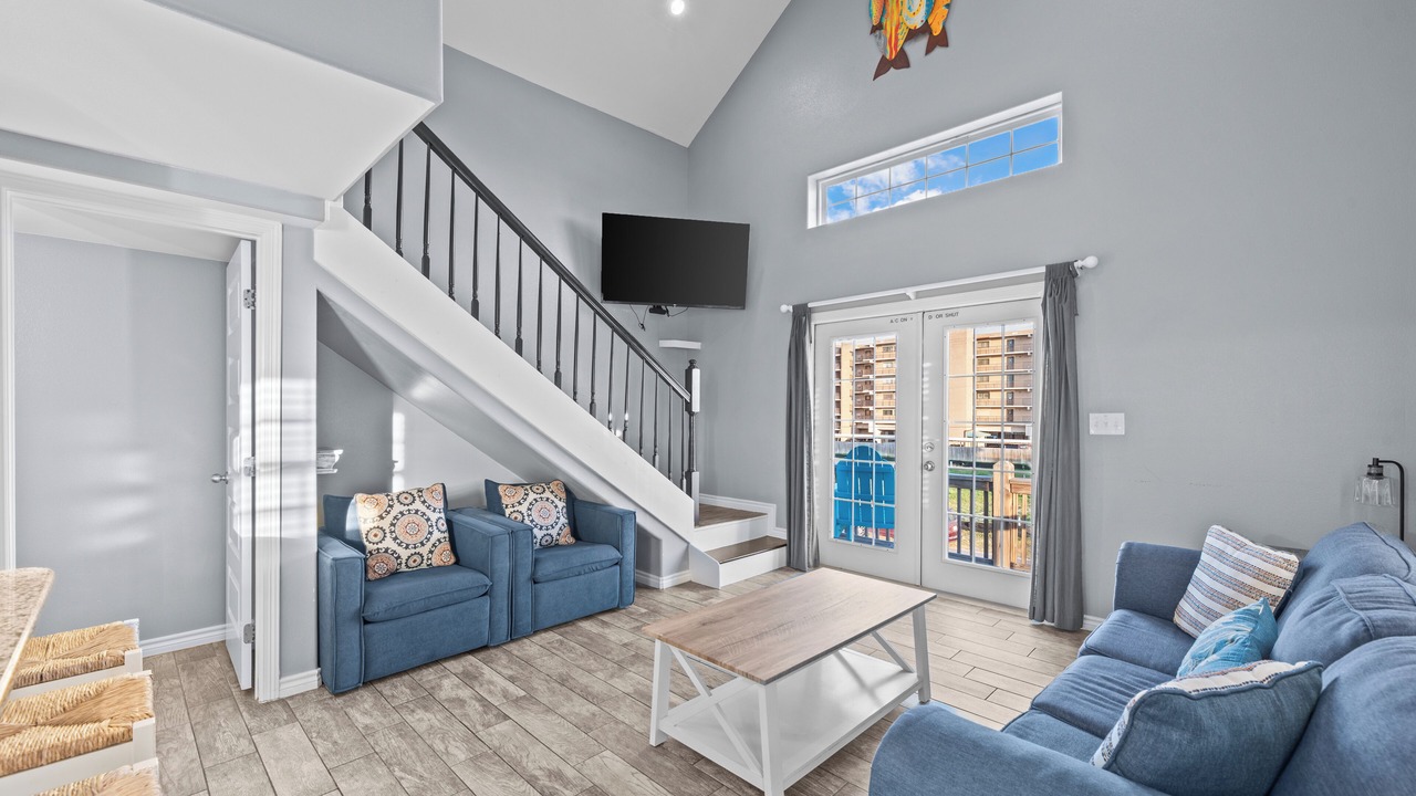 Photo of Livingroom in North Beach