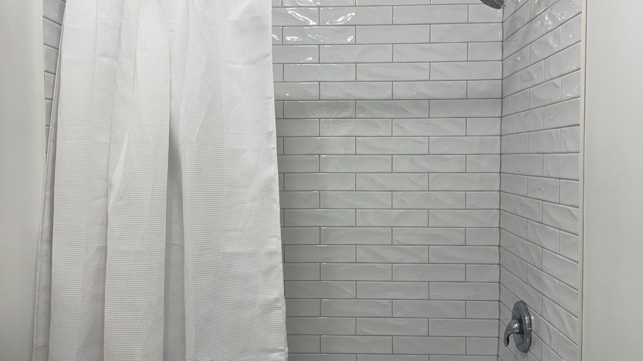 Photo of Bathroom in Quinque