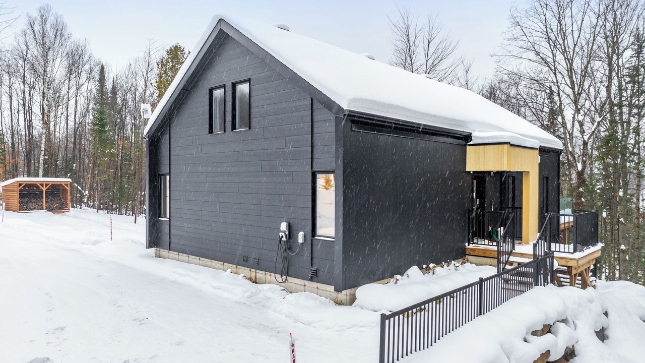 Photo of Outdoor in Amherst