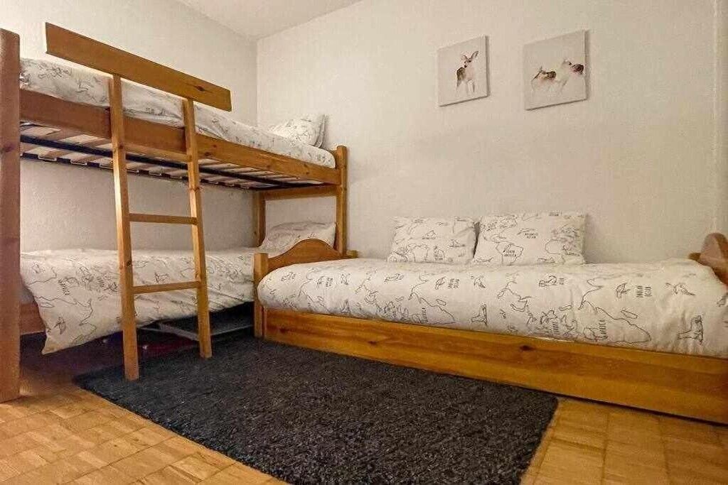 Photo of Bedroom in Enveitg