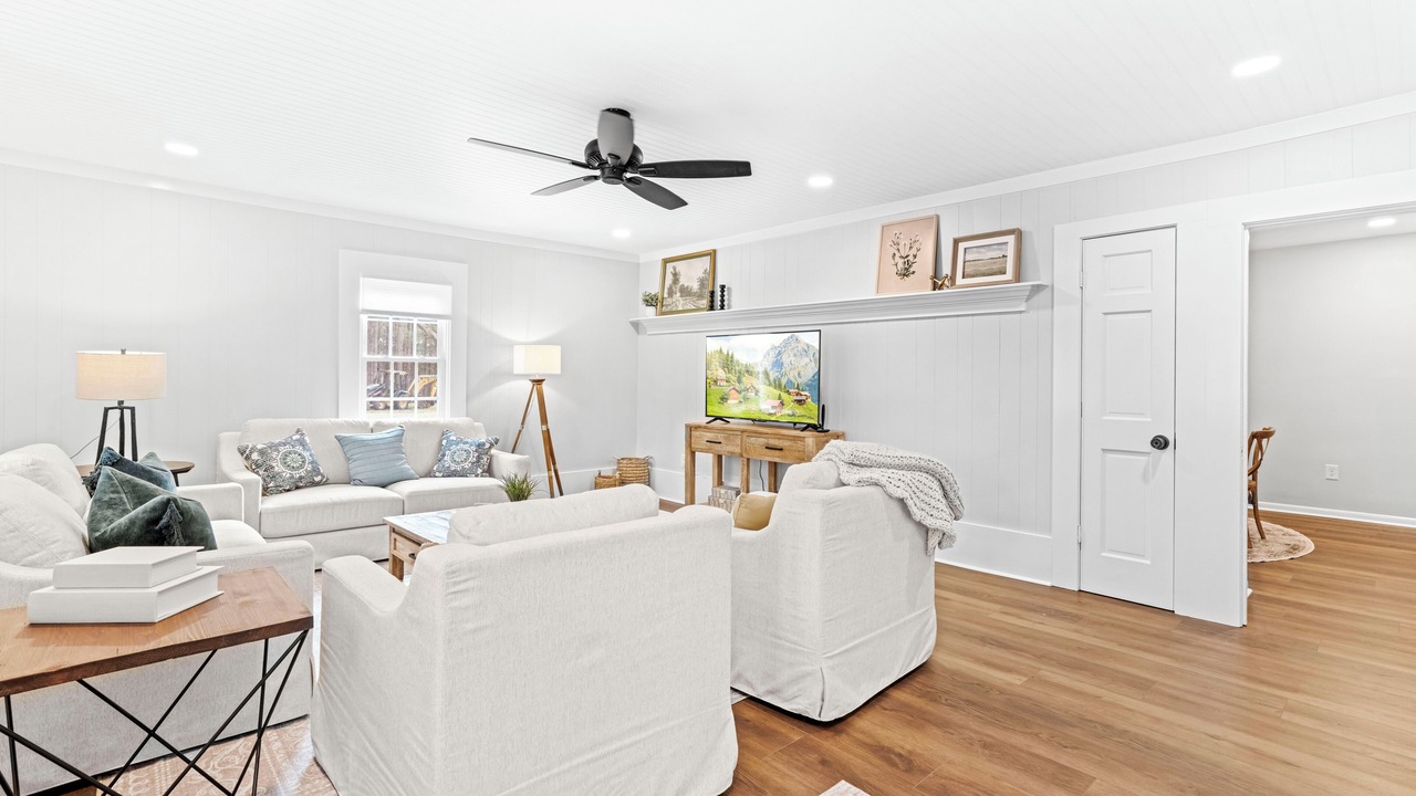 Photo of Livingroom in Johnston County