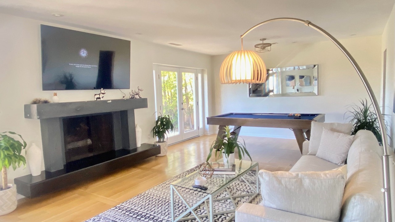 Photo of Livingroom in Melrose