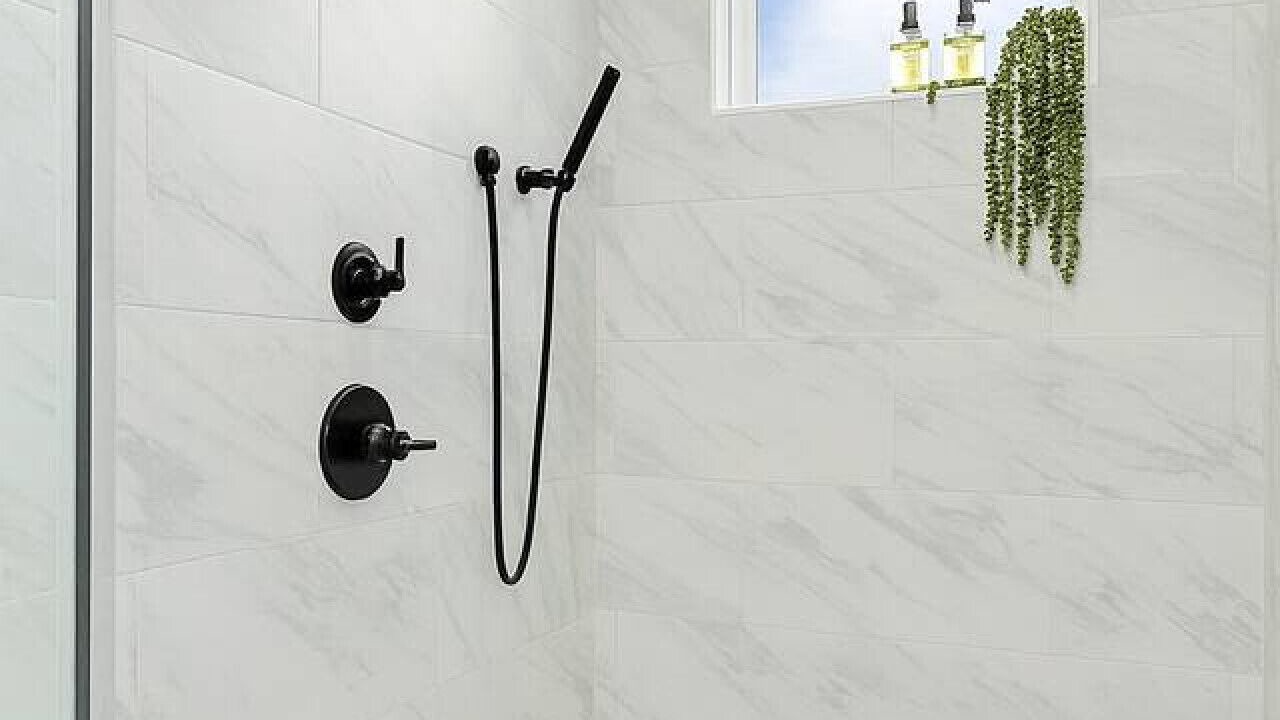Photo of Bathroom in Chestnut