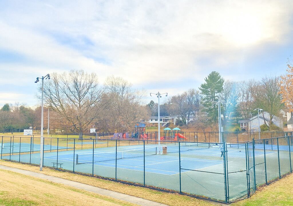 Photo of Others in Gaithersburg