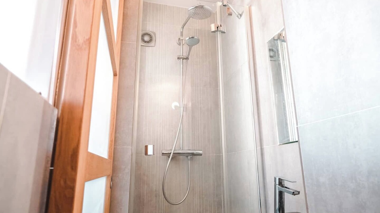 Photo of Bathroom in Quartier de la Folie-Mericourt