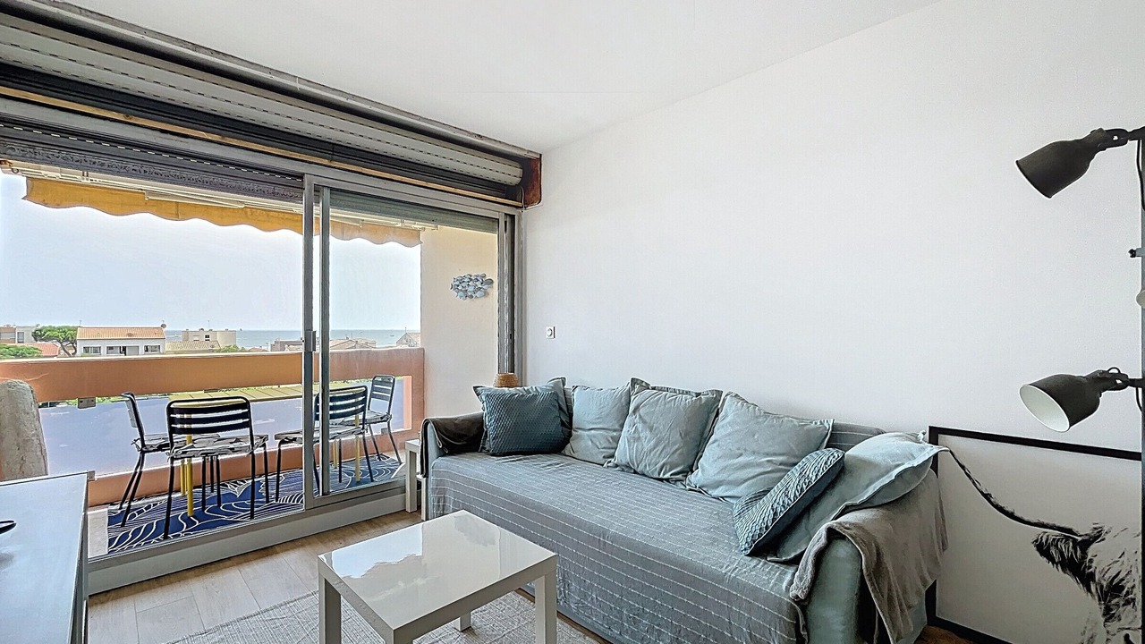 Photo of Livingroom in Carnon-Plage