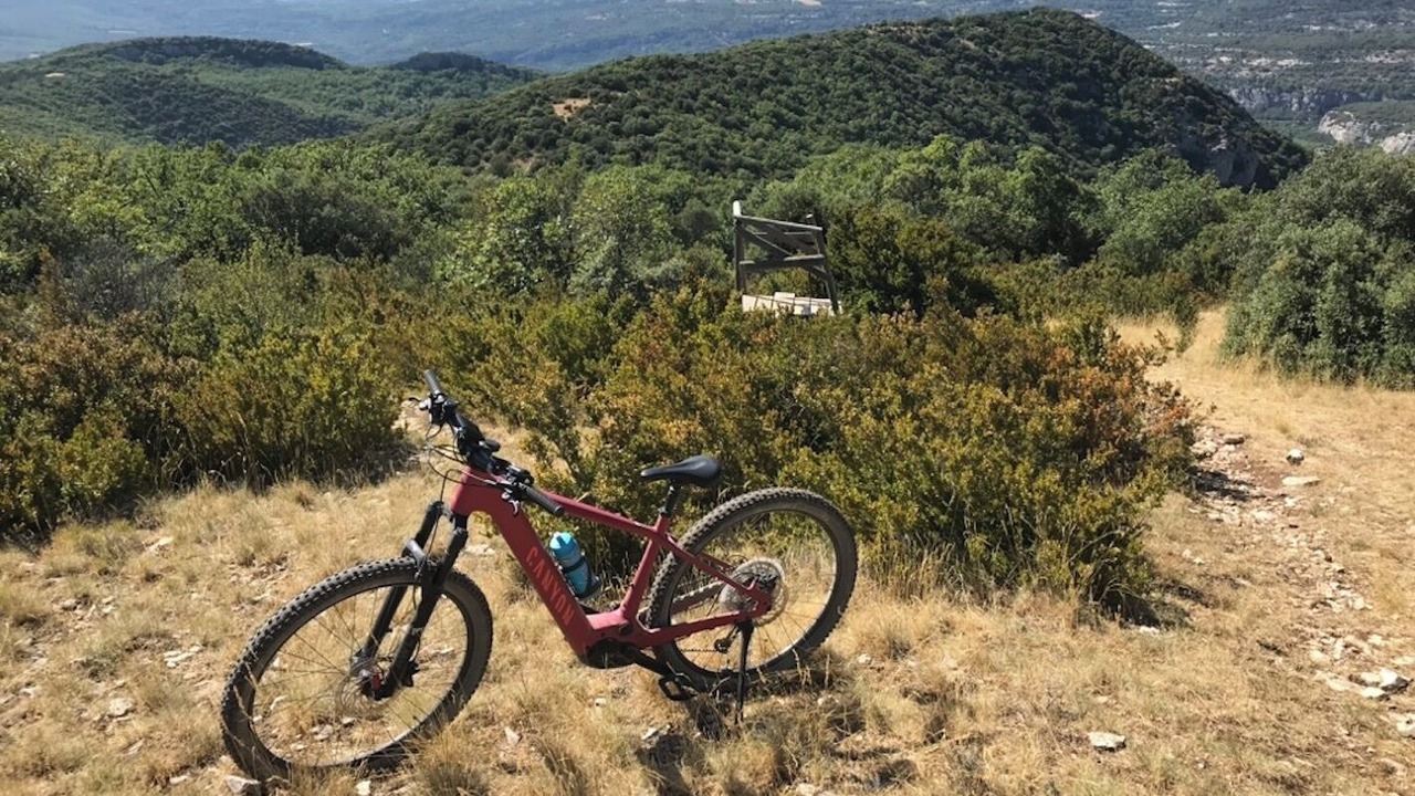 Photo of Others in Cucuron