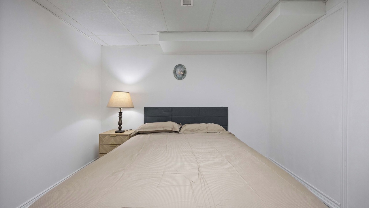 Photo of Bedroom in Aurora