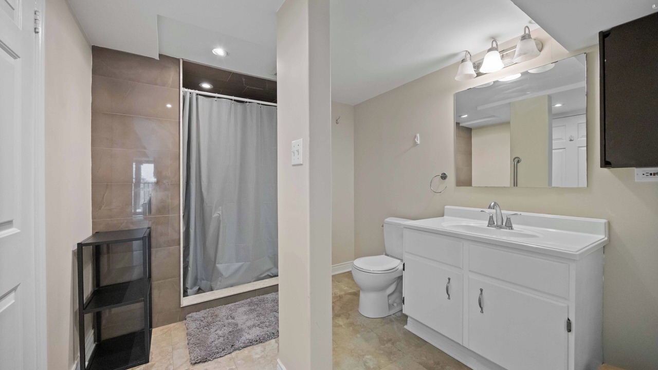 Photo of Bathroom in Aurora