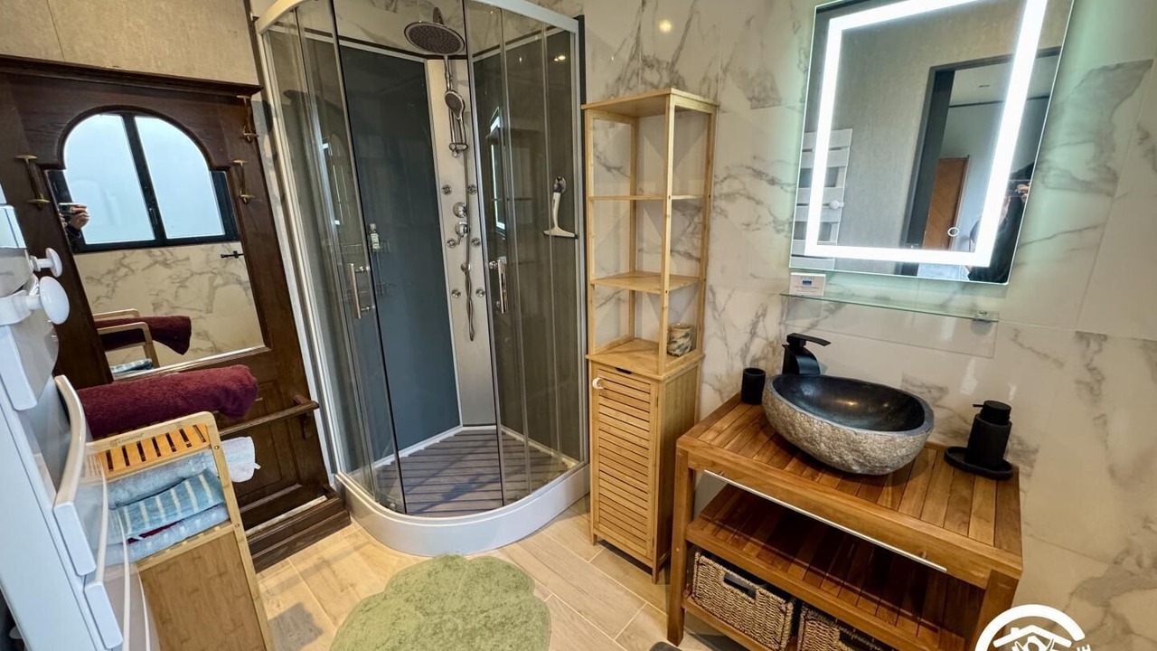 Photo of Bathroom in Bugarach