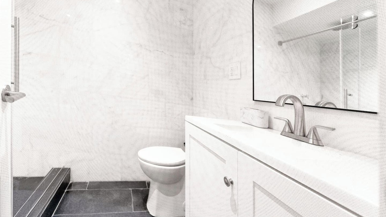 Photo of Bathroom in Upper Manhattan