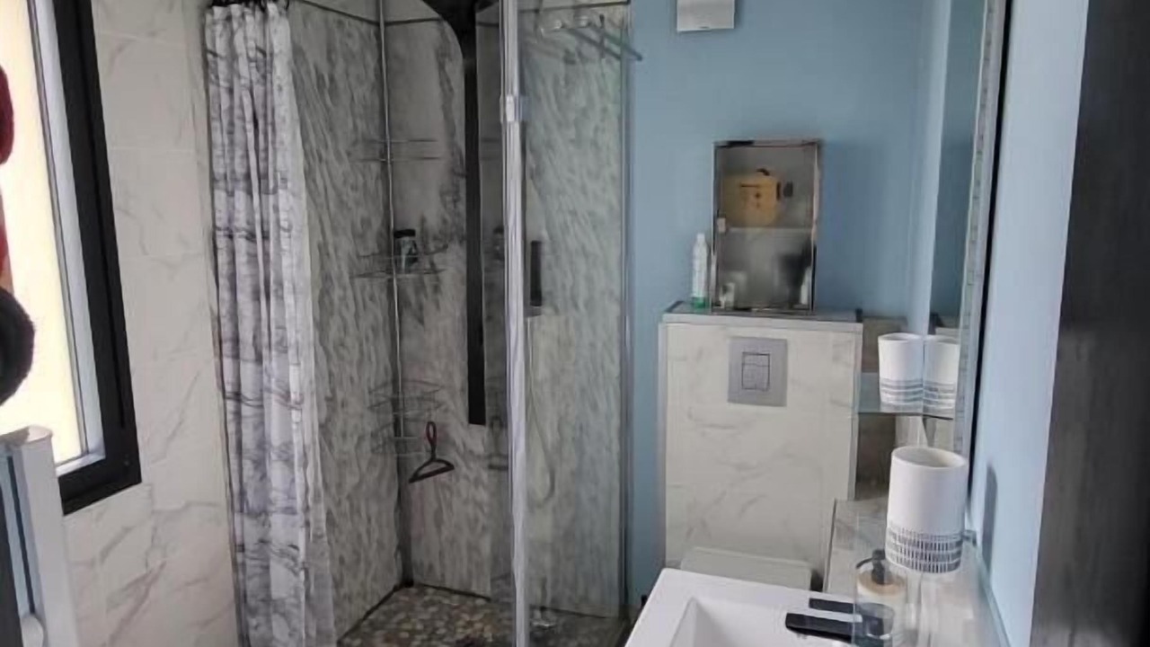 Photo of Bathroom in Bugarach