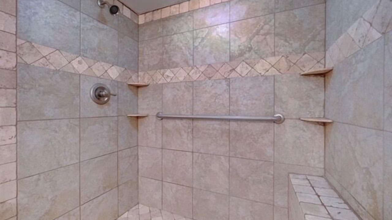 Photo of Bathroom in El Centro Beach