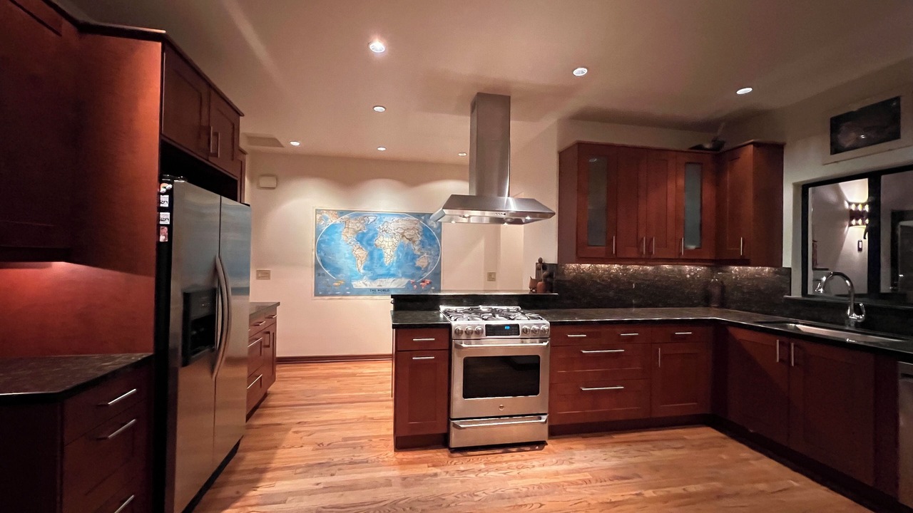 Photo of Kitchen in Sam Hughes