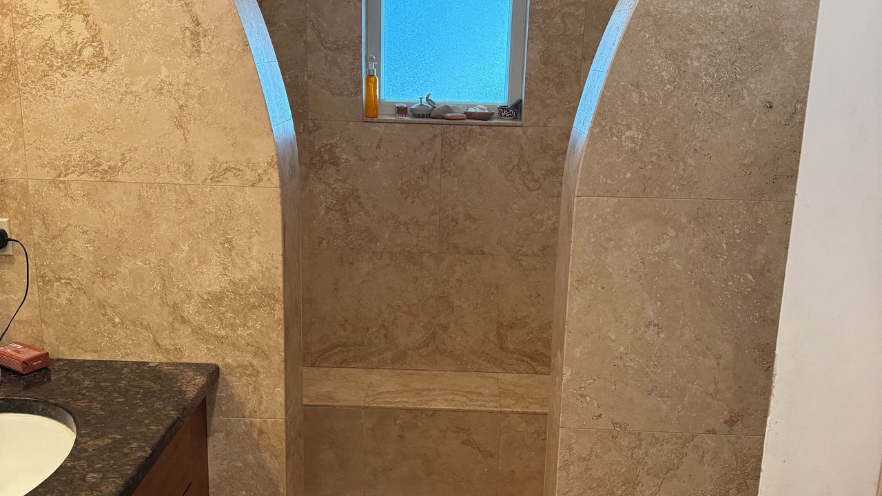 Photo of Bathroom in Sam Hughes