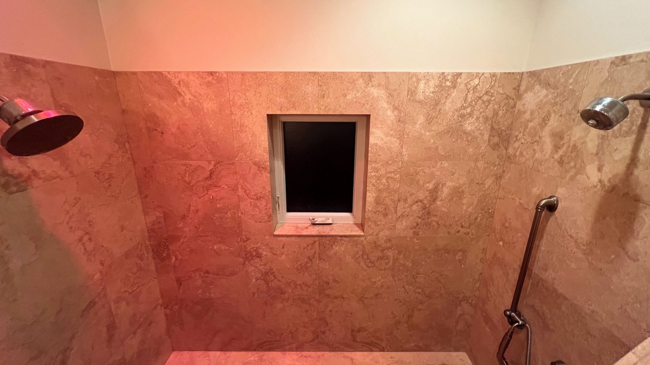 Photo of Bathroom in Sam Hughes