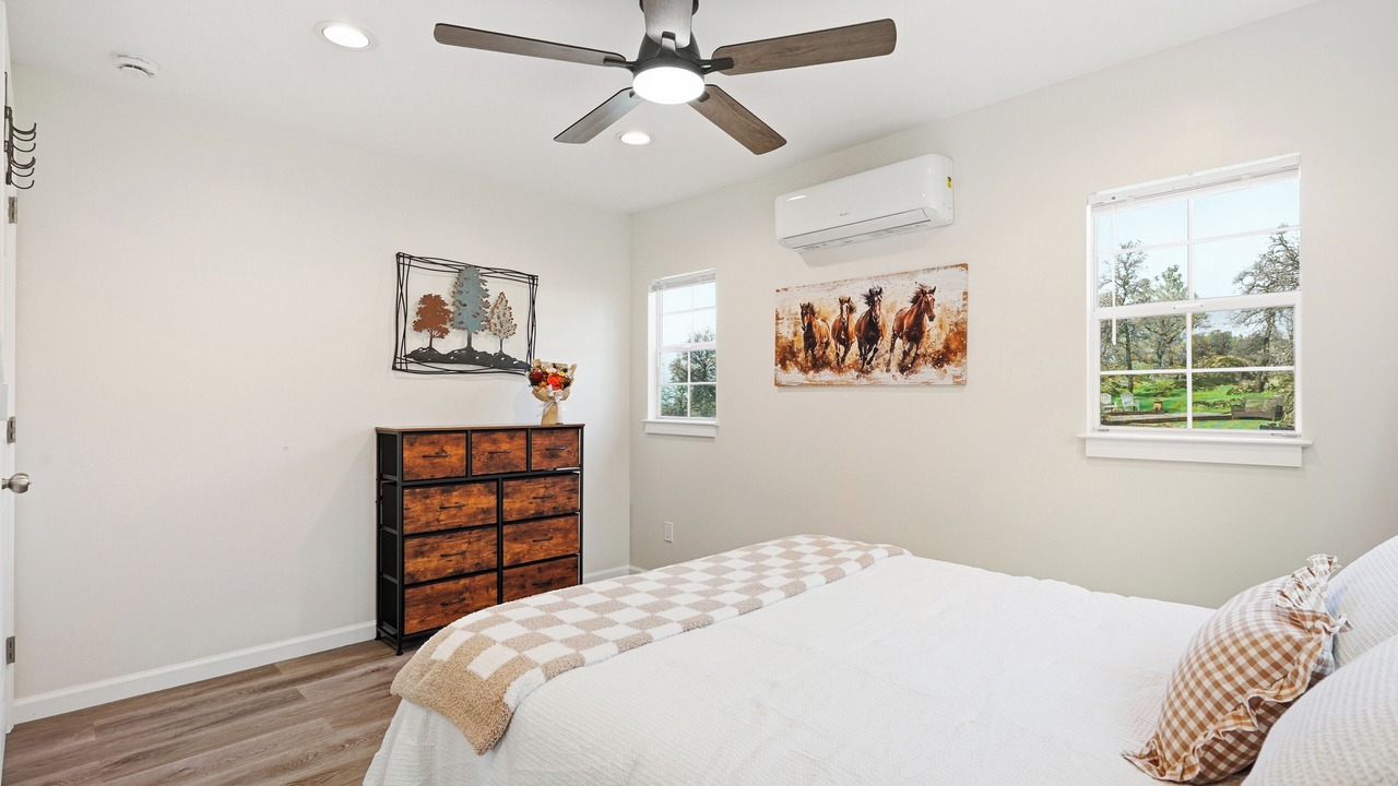 Photo of Bedroom in Smartville