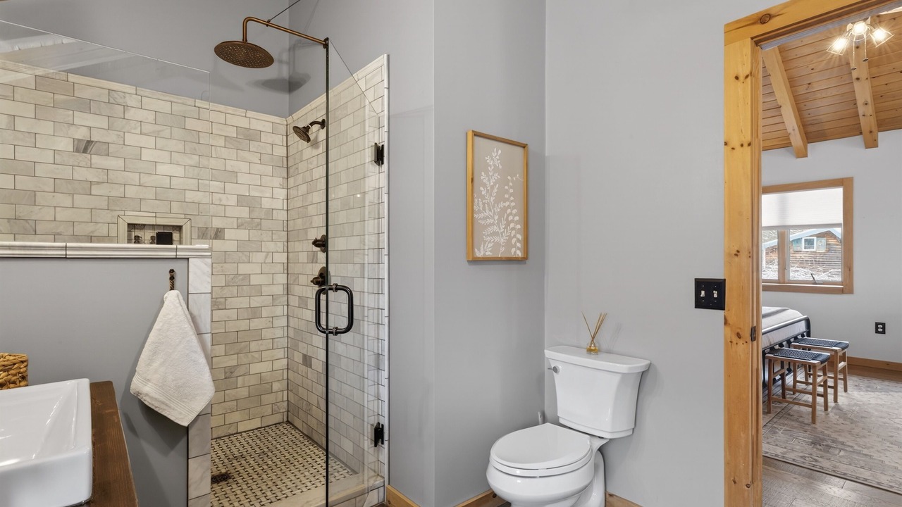 Photo of Bathroom in Naples