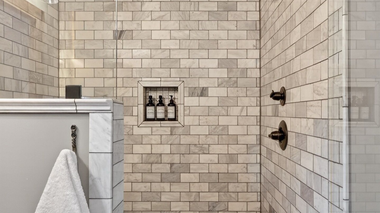 Photo of Bathroom in Naples