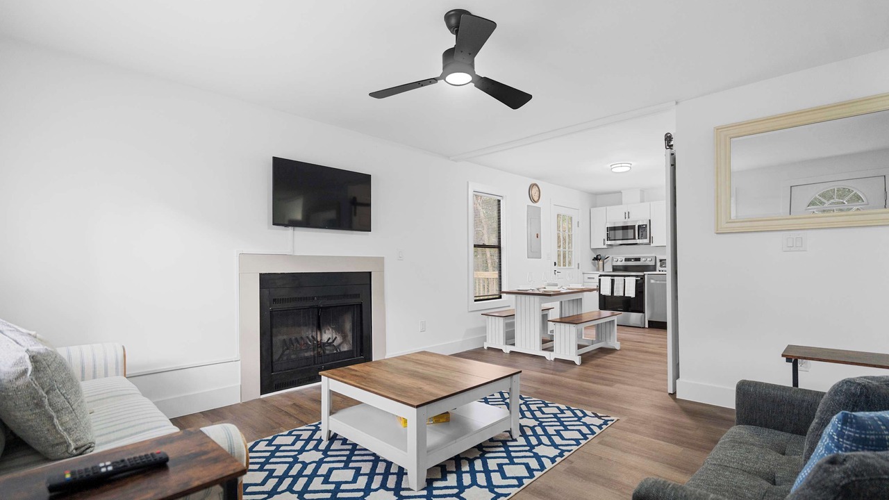 Photo of Livingroom in Chapel Hill