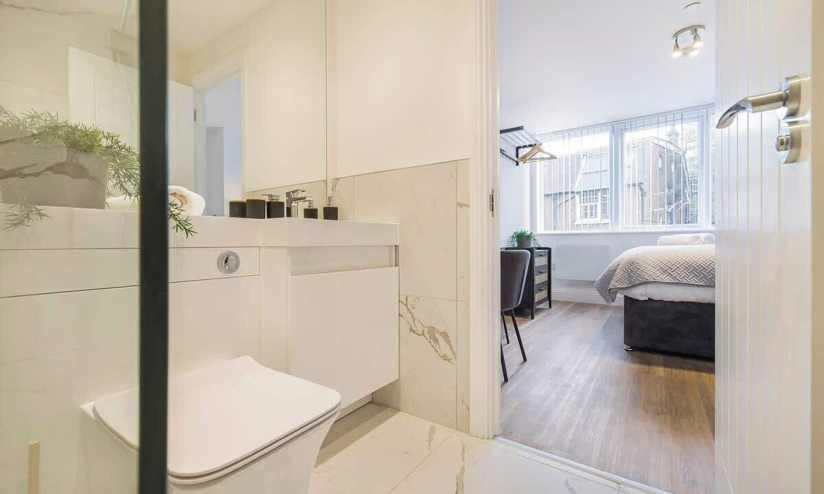 Photo of Bathroom in Gravesend