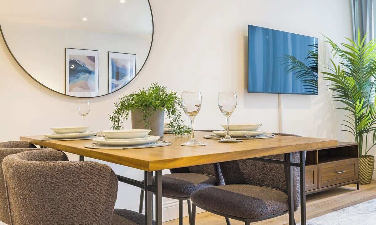 Photo of Others in Gravesend