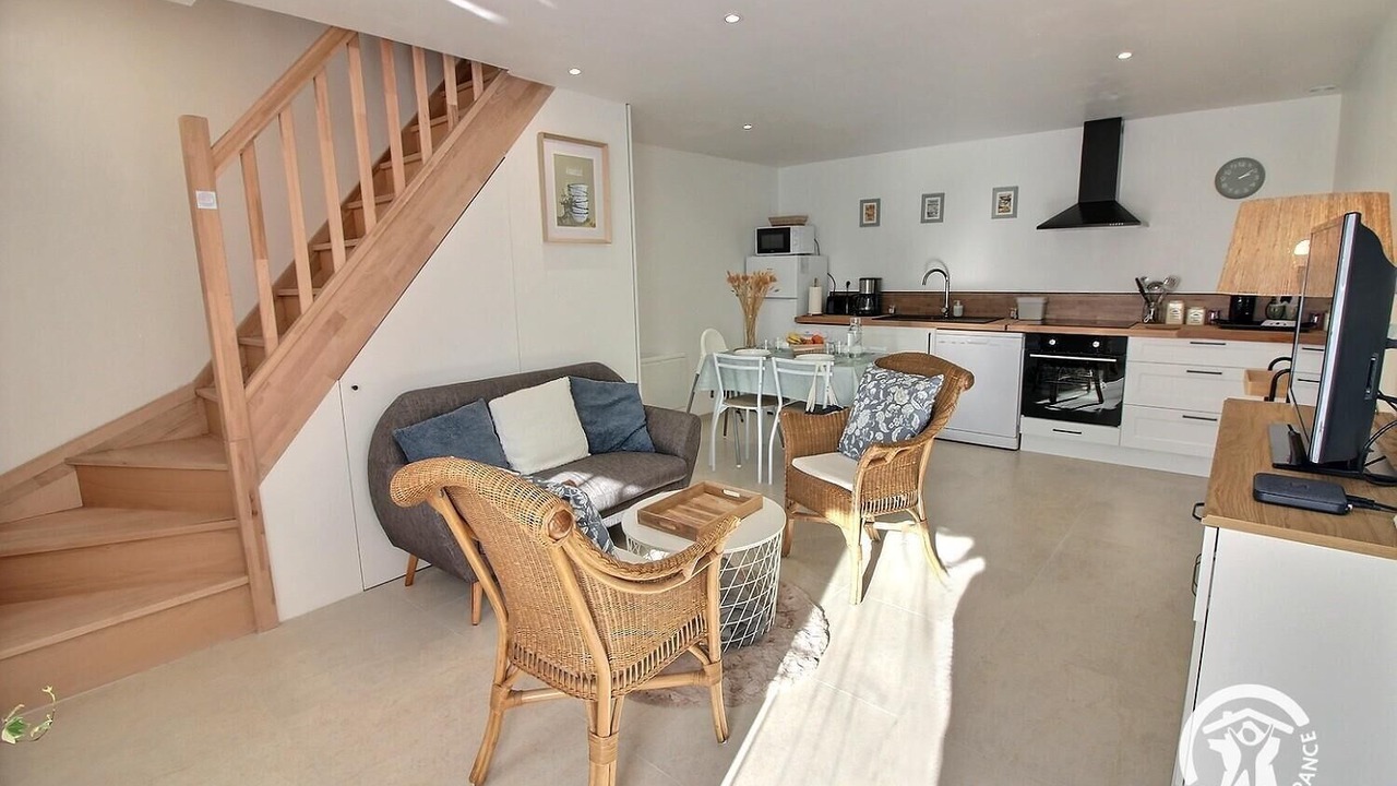 Photo of Livingroom in Vilde-Guingalan