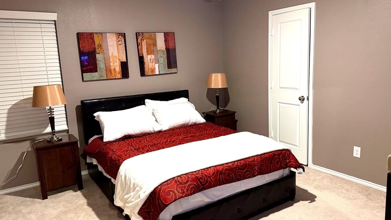 Photo of Bedroom in Little Elm