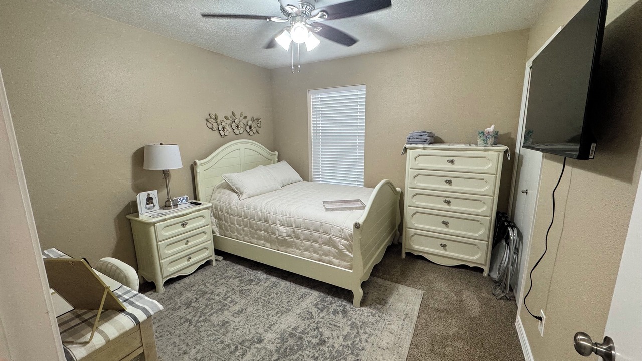 Photo of Bedroom in Taylor Ranch