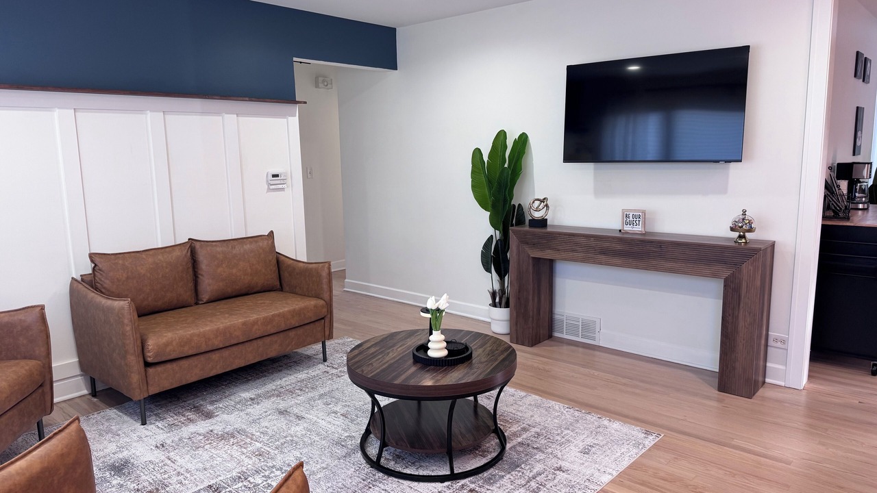 Photo of Livingroom in Arlington Heights