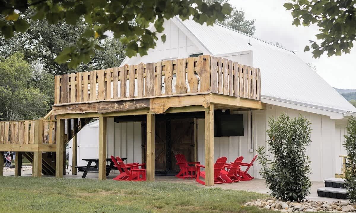 Photo of Outdoor in Townsend