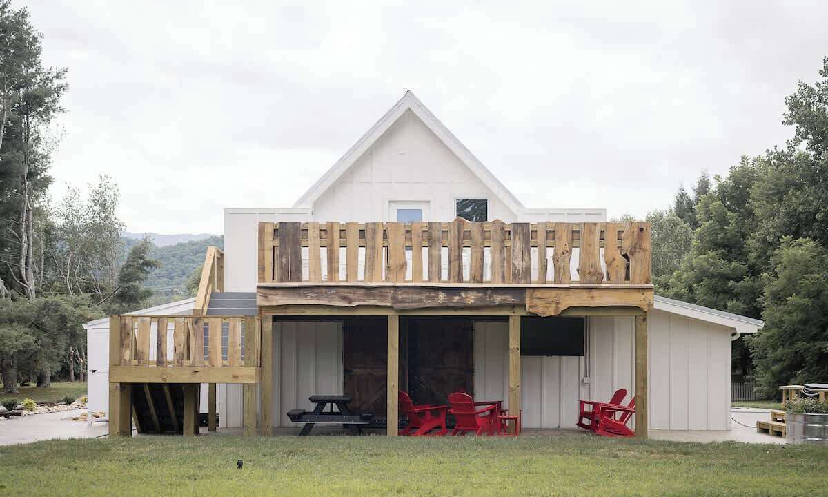 Photo of Outdoor in Townsend