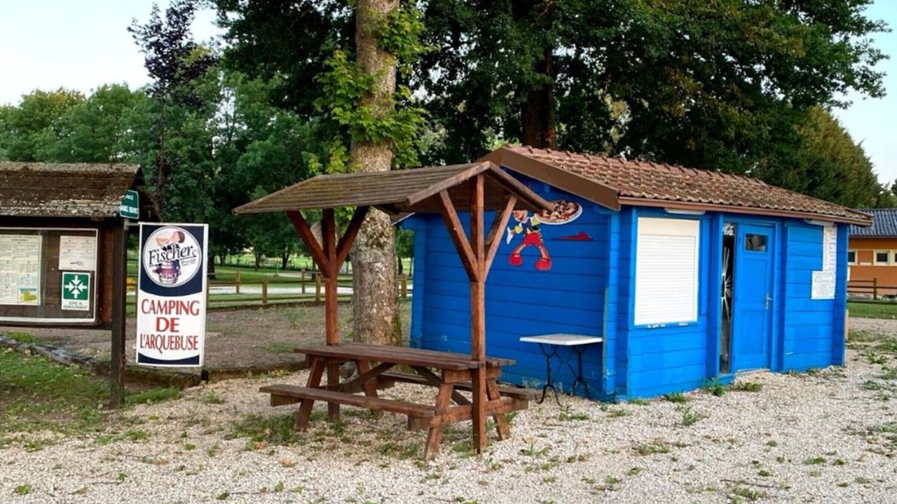 Photo of Outdoor in Athee