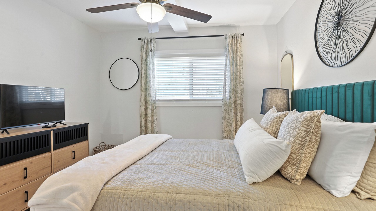 Photo of Bedroom in Montgomery