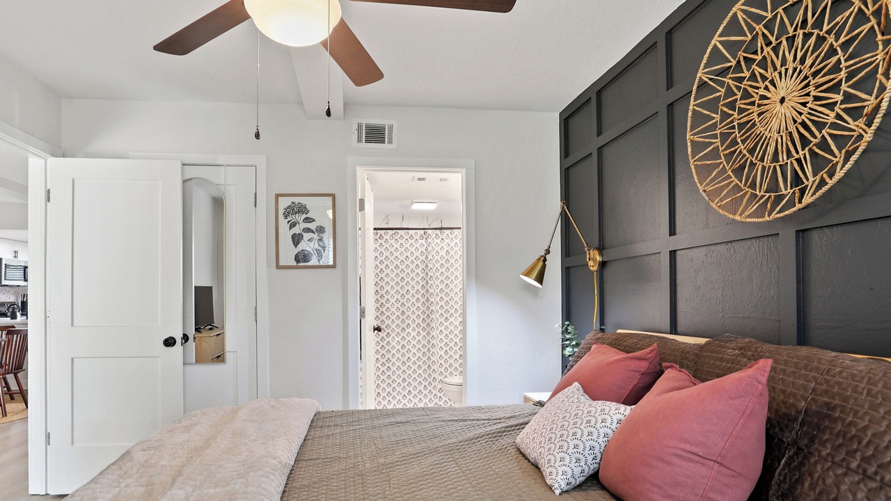 Photo of Bedroom in Montgomery