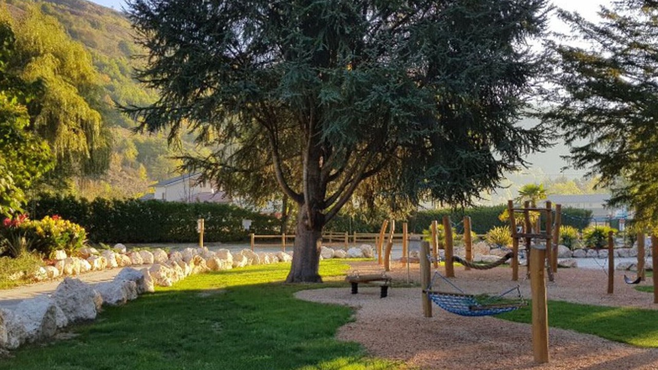 Photo of Others in Savignac-les-Ormeaux