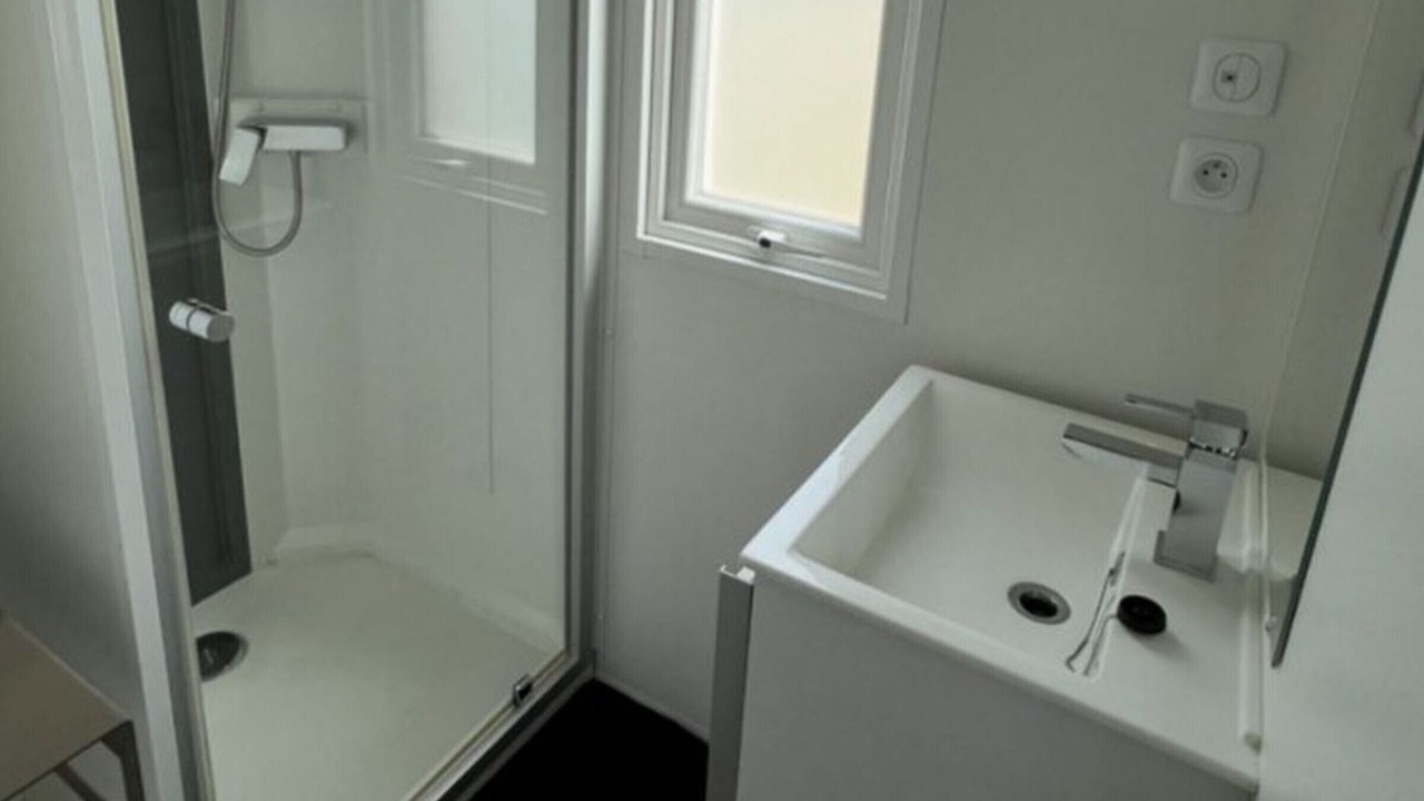 Photo of Bathroom in Saint-Vincent-de-Lamontjoie