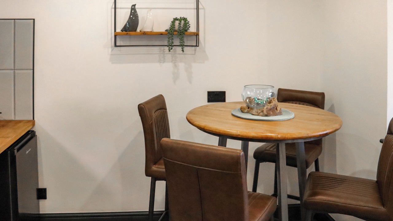 Photo of Others in Neyland