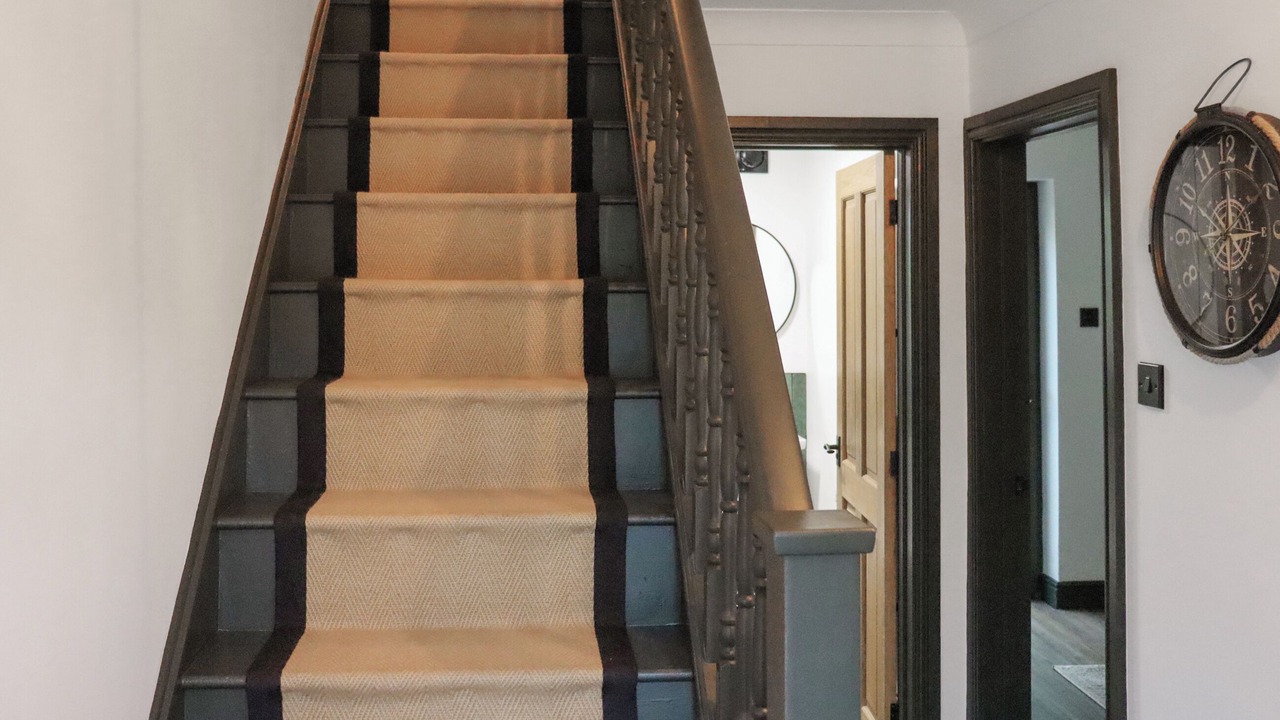 Photo of Others in Neyland