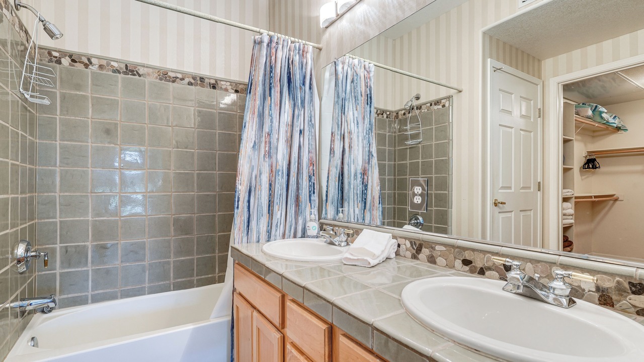 Photo of Bathroom in Superstition Lakes