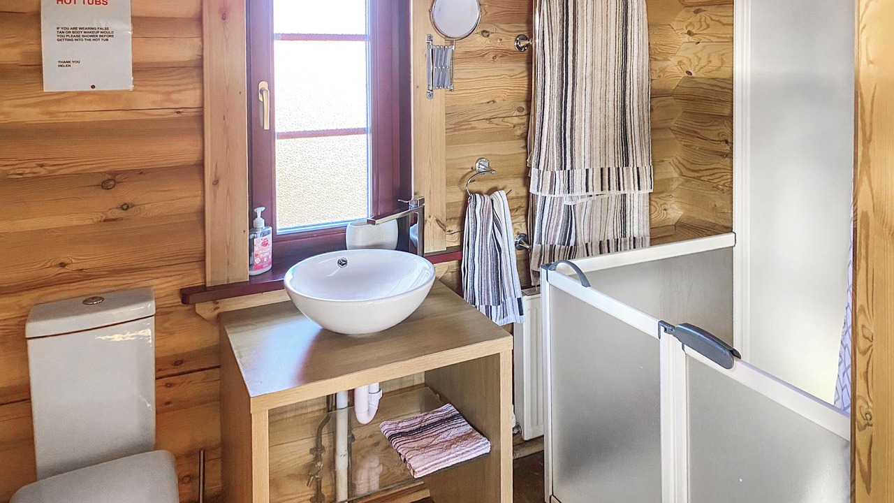 Photo of Bathroom in Allendale