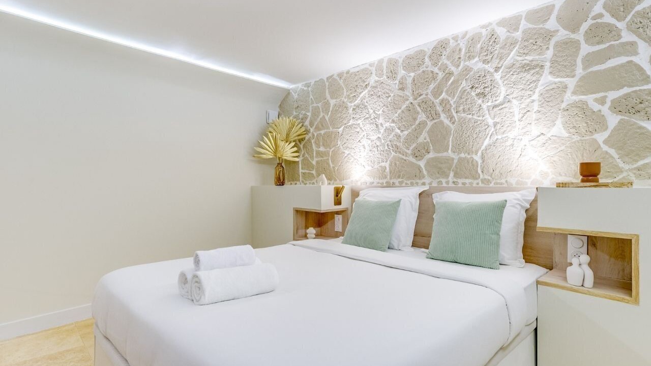 Photo of Bedroom in Puteaux
