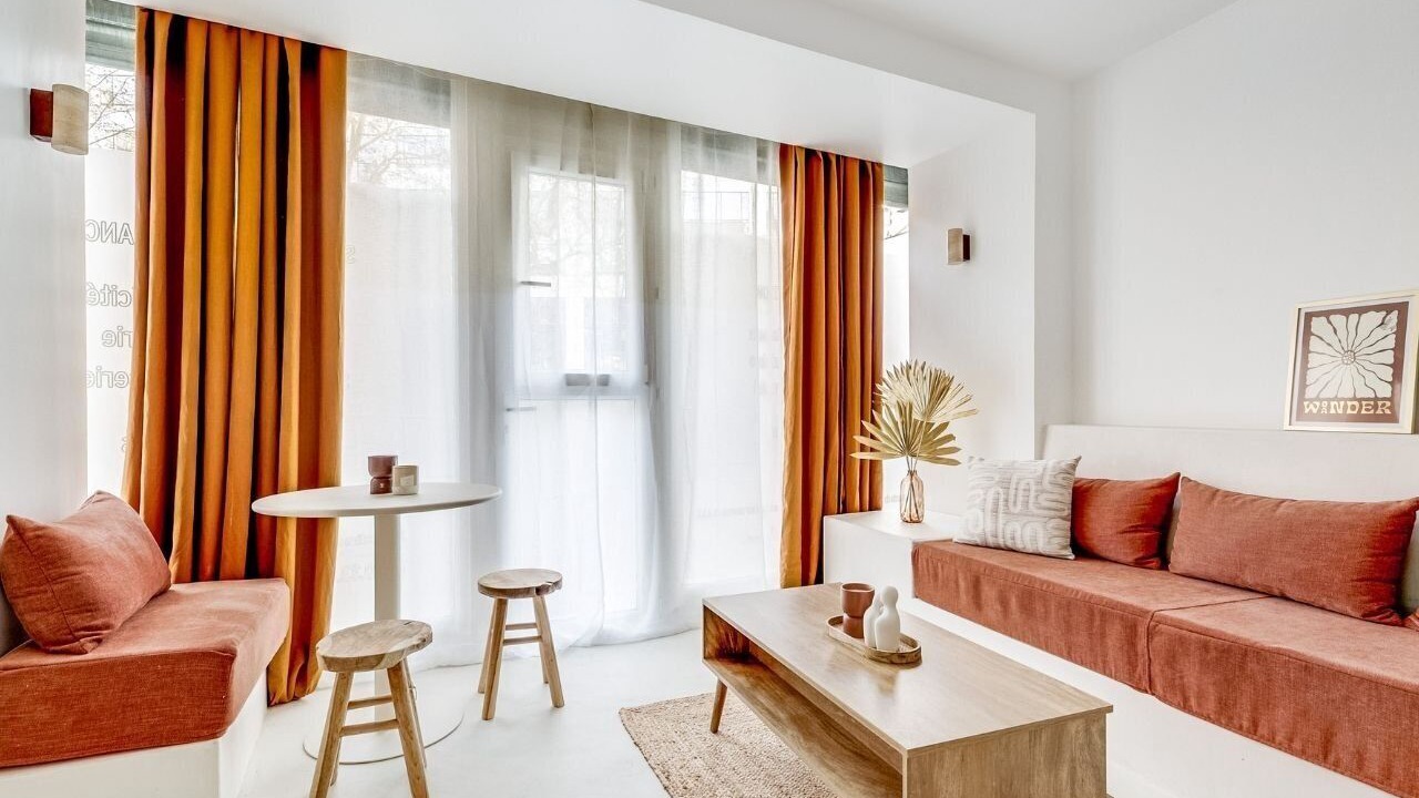 Photo of Livingroom in Puteaux