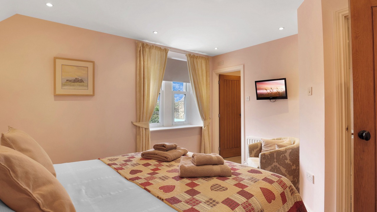 Photo of Others in Lesbury