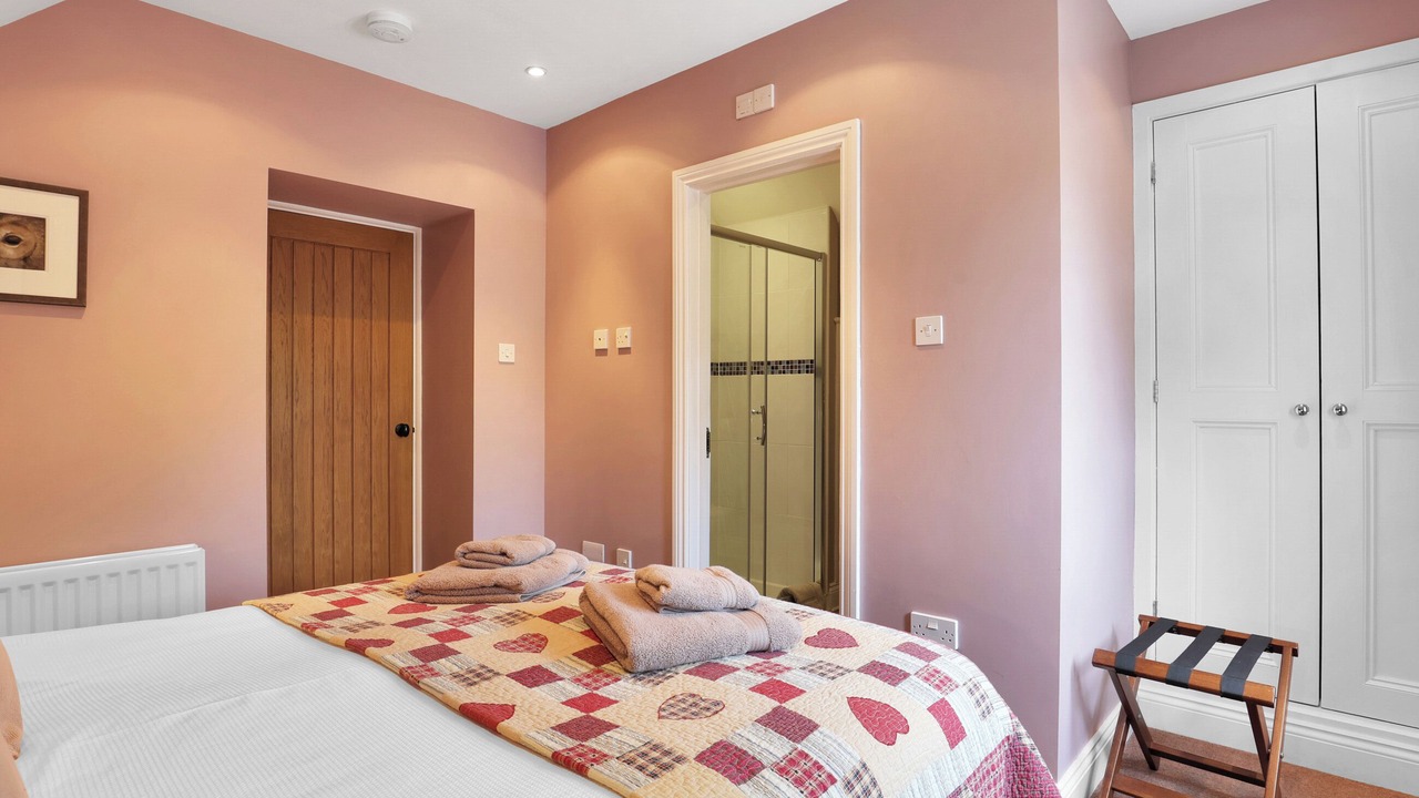 Photo of Others in Lesbury